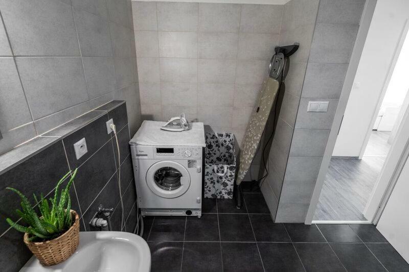 Old Town Luxury Apartment In Heart Of Bratislava Dış mekan fotoğraf